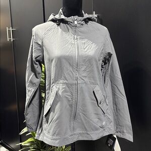 Dickies Hydro Shield Durable water repell, performance,hood,snap pockets,zip up